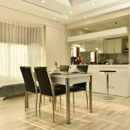 Pak Family Villa